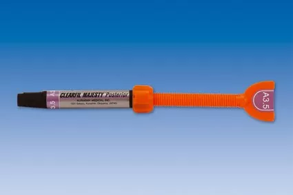 Clearfil Majesty Posterior Seringue A3.5